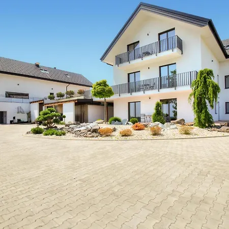 Appartement Amazing In *